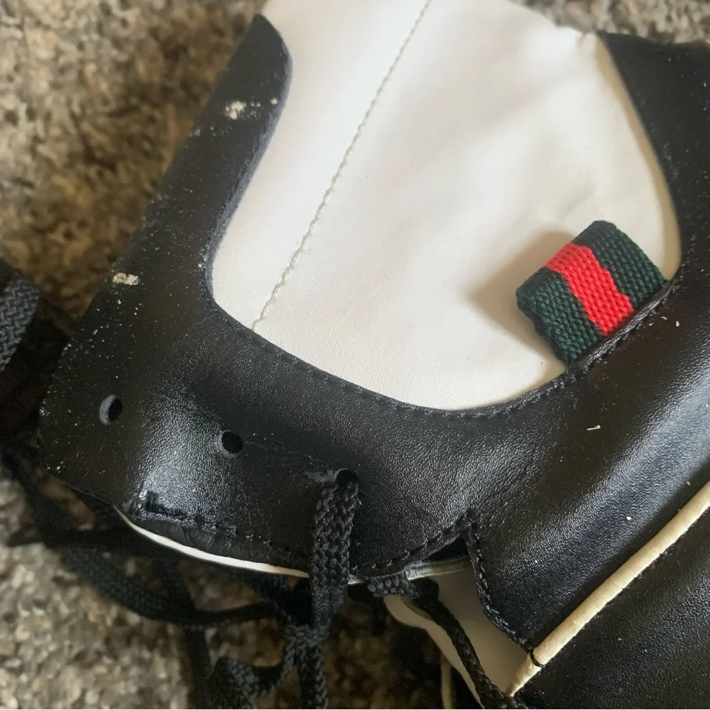 Gucci White &‎ Black Hightop Sneakers 10.5